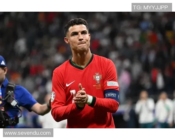 全球足球明星实力排名揭秘谁才是球场上的真正王者 全球足球明星实力排名揭秘谁才是球场上的真正王者