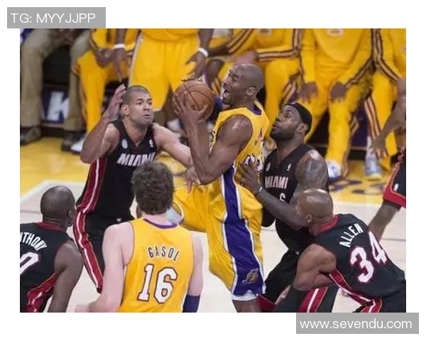 南京篮球队与北京篮球队赛后分析实力对比与战术探讨